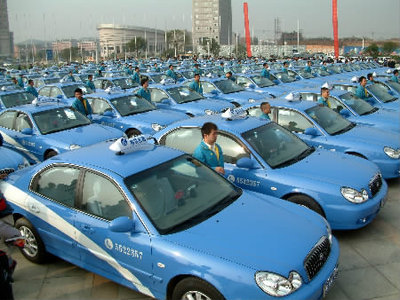 義烏市出租車保有量接近千輛，城市交通服務升級顯著
